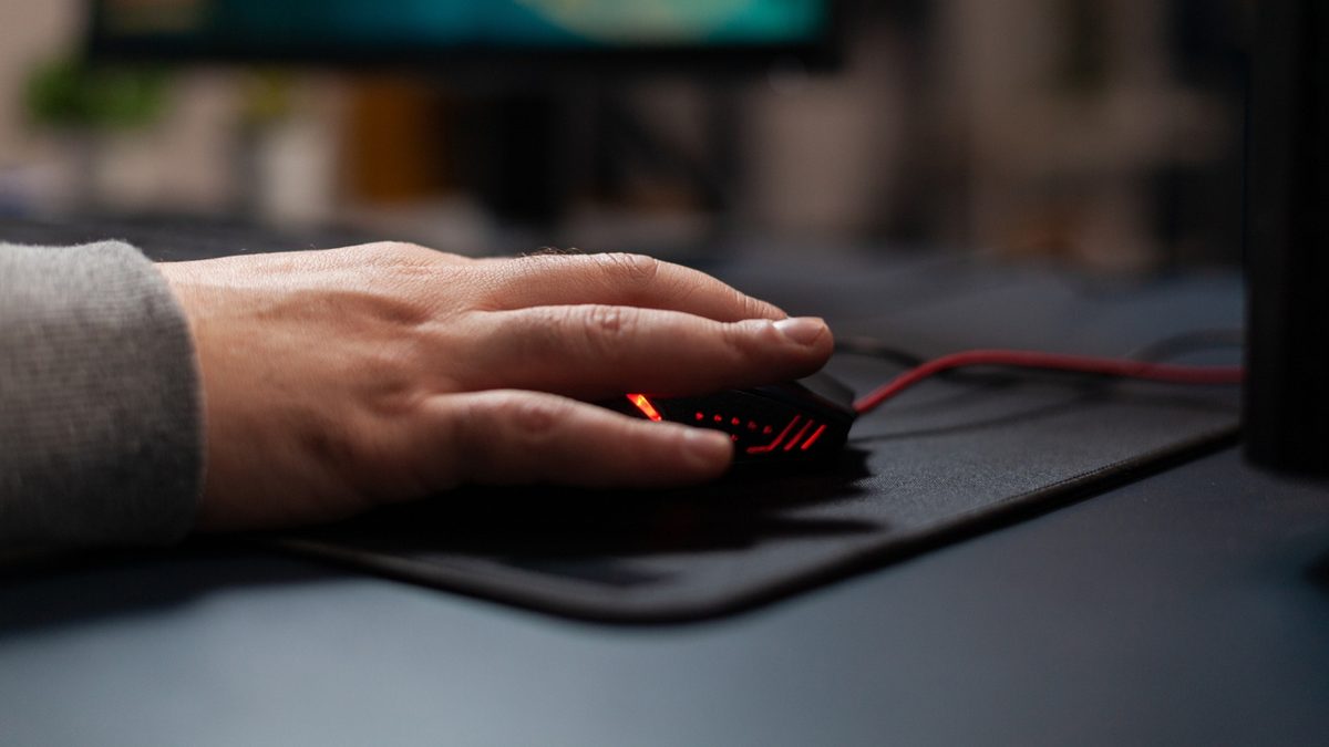 Dicas Essenciais para Manter Seus Periféricos Sempre Limpos e Funcionando