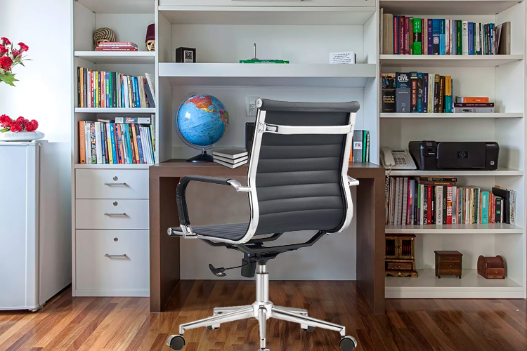 Como organizar uma mesa de estudos pequena: 10 dicas práticas