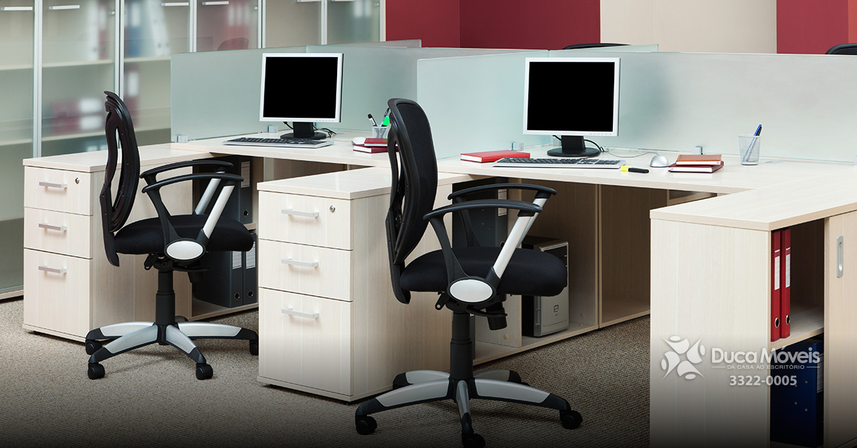 como organizar a mesa do computador