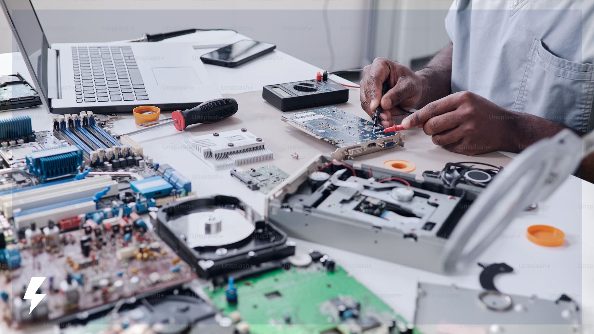 Estabilizador de Tensão: Por Que Não Usar Mais no PC Moderno