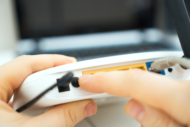 como reiniciar o roteador wifi